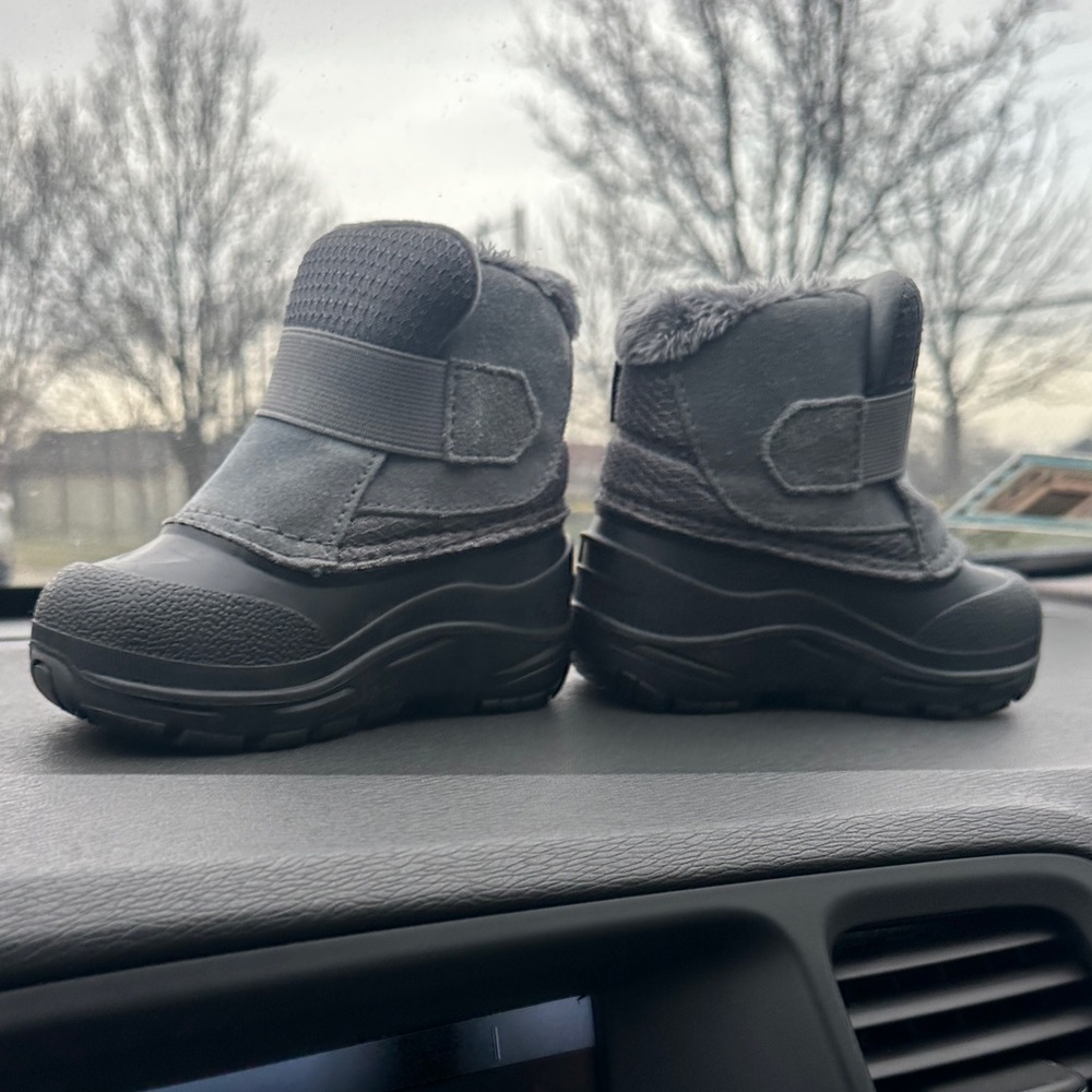 The North Face Black Kids Winter Boots